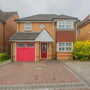 Modern 4 Bedroom Detached House In , Cardiff United Kingdom